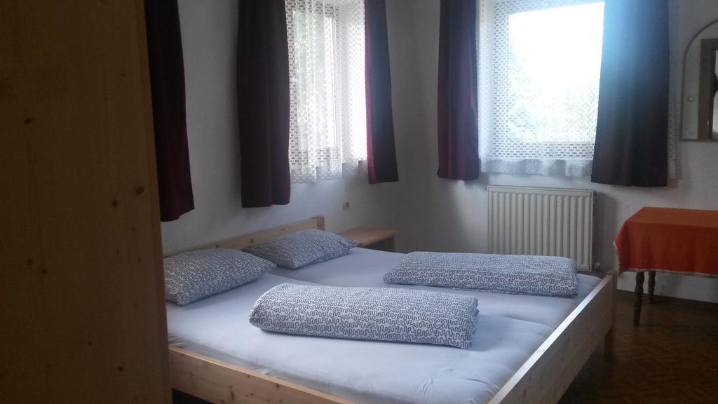 Gassnerwirt Radfeld Hotel Стая снимка