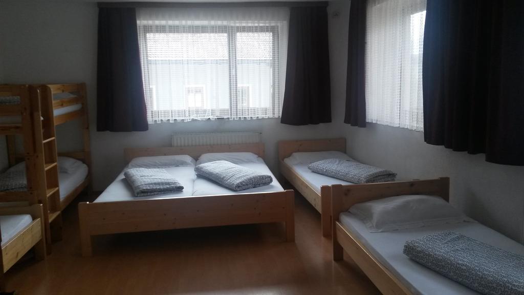 Gassnerwirt Radfeld Hotel Екстериор снимка
